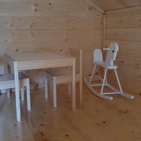 Dom wakacyjny Zacisze ,,jastrząb