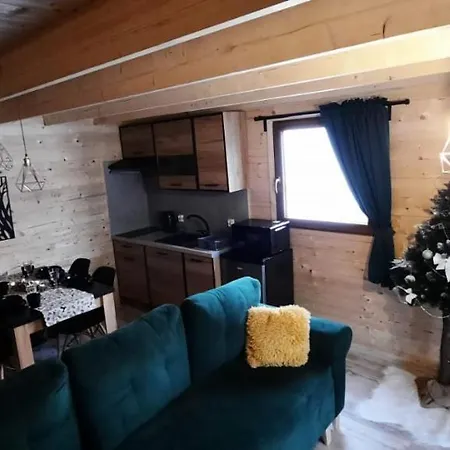 Dom wakacyjny Zacisze ,,jastrząb