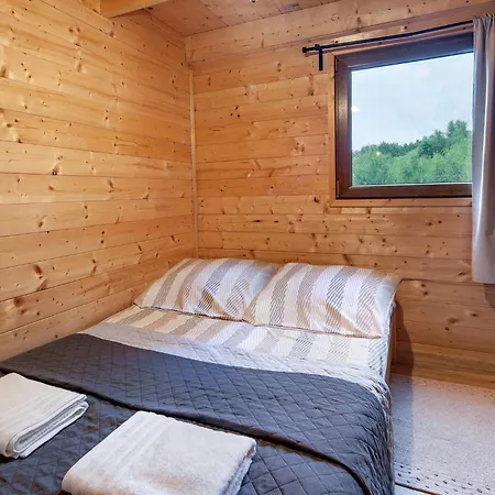 Dom wakacyjny Zacisze ,,jastrząb